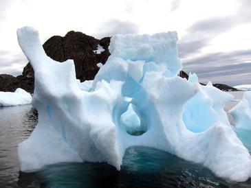 Climate Change, Antarctica, © Etienne Pierart.