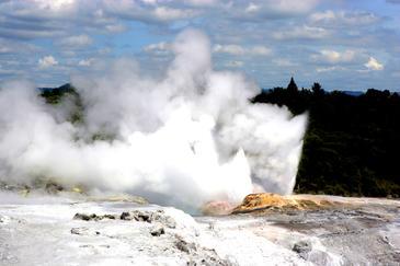 Geiser, New Zealand. © Etienne Pierart