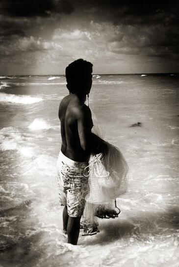 Fisherman, Cuba.© Etienne Pierart.