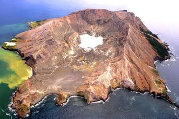White Island, New Zealand. © Etienne Pierart.