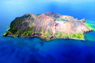 White Island, New Zealand. © Etienne Pierart.